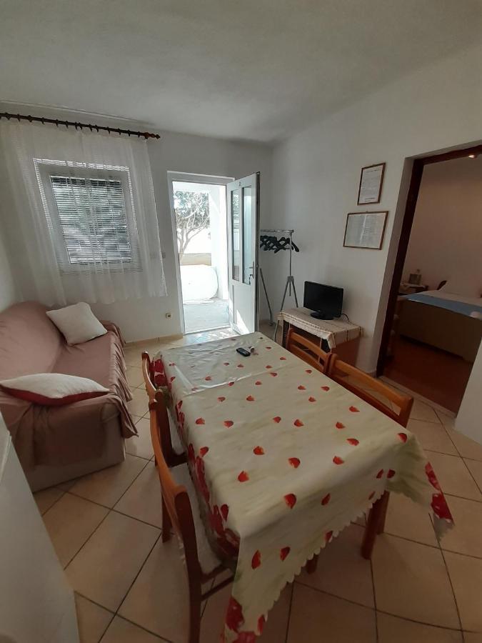 Apartments Slavica Bol Exterior foto