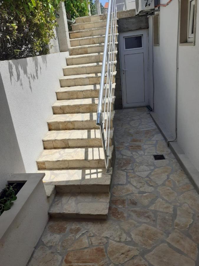 Apartments Slavica Bol Exterior foto