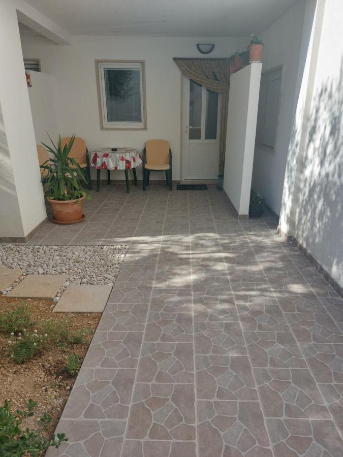 Apartments Slavica Bol Exterior foto